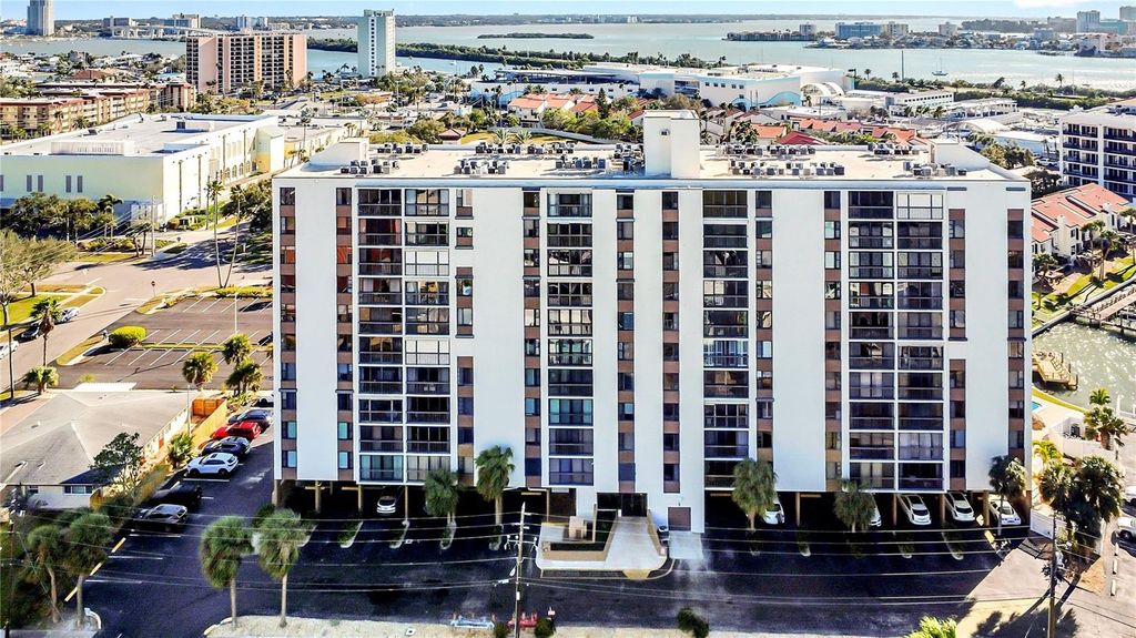 255 DOLPHIN POINT 407, Clearwater Beach, FL 33767