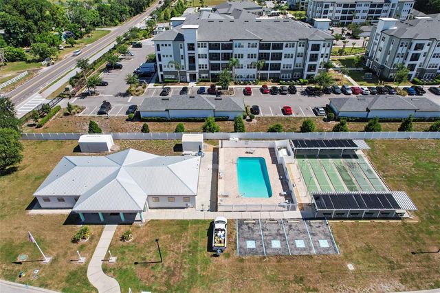 3902 JULIE DRIVE, Wesley Chapel, FL 33543