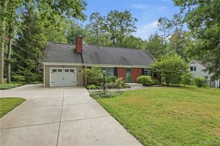 77 South Lane, Orchard Park, NY 14127