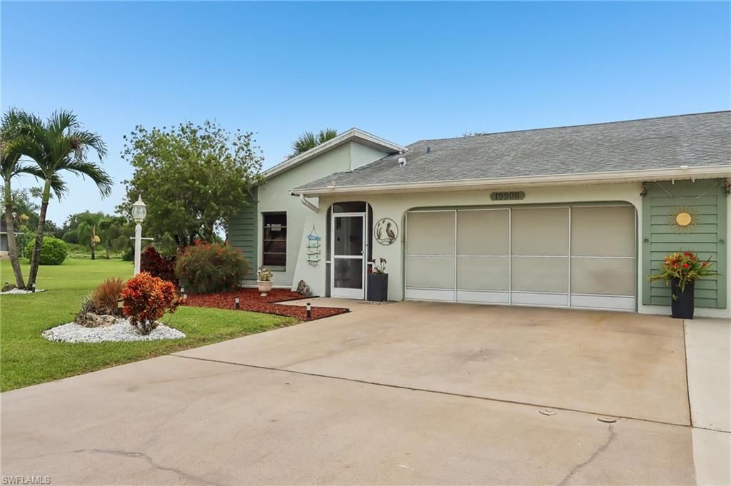 19906 Lake Vista CIR, LEHIGH ACRES, FL 33936 — photo 2