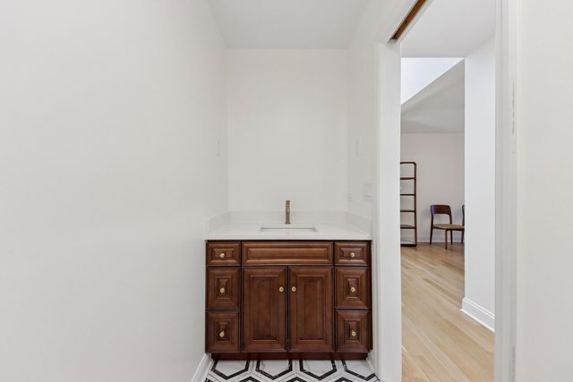 3623 Pebble Beach Road, Northbrook, IL 60062