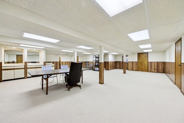 3623 Pebble Beach Road, Northbrook, IL 60062