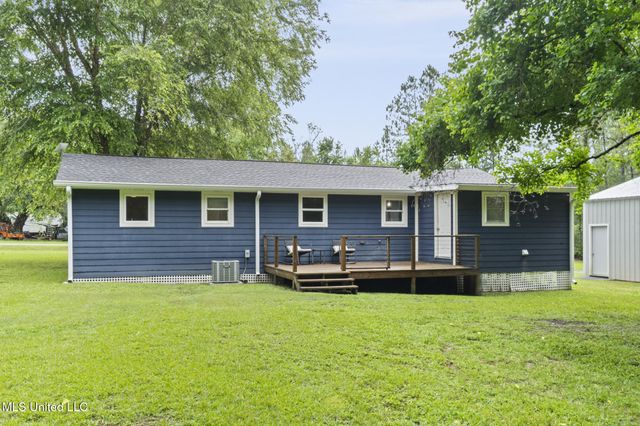 22843 Saucier Fairley Road, Saucier, MS 39574