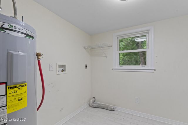 22843 Saucier Fairley Road, Saucier, MS 39574