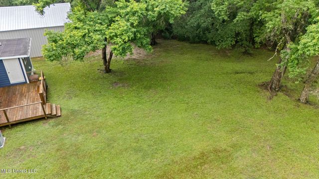 22843 Saucier Fairley Road, Saucier, MS 39574
