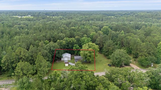 22843 Saucier Fairley Road, Saucier, MS 39574