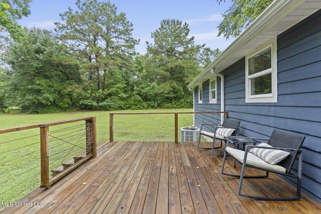 22843 Saucier Fairley Road, Saucier, MS 39574