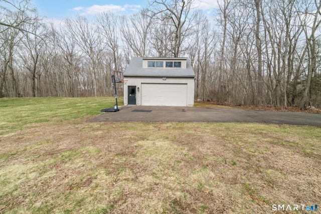 14 Fox Ridge, Guilford, CT 06437