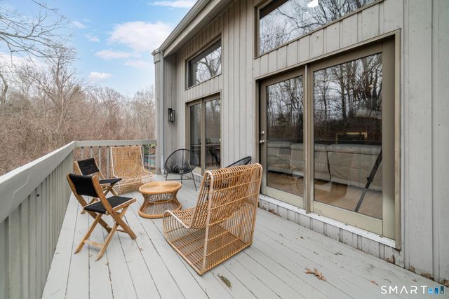 14 Fox Ridge, Guilford, CT 06437