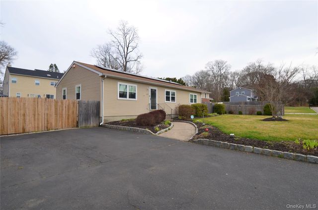 61 Manchester Road, Huntington, NY 11743