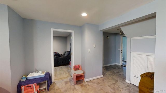 61 Manchester Road, Huntington, NY 11743