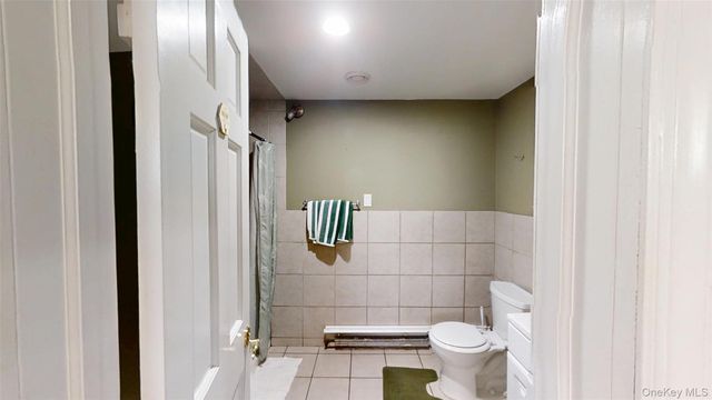 61 Manchester Road, Huntington, NY 11743