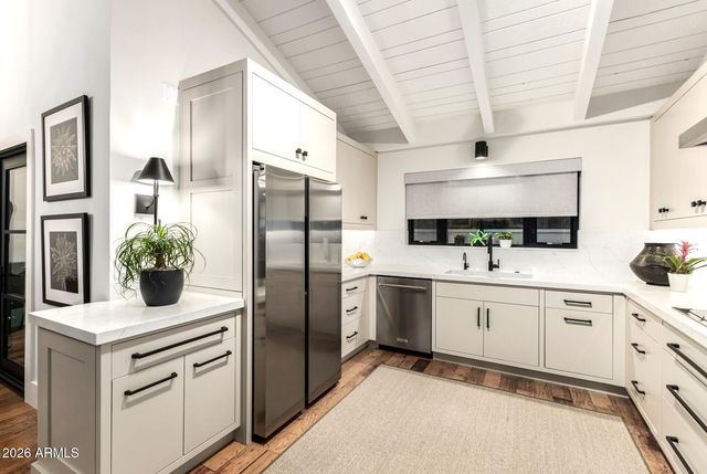 6701 N SCOTTSDALE Road 5, Scottsdale, AZ 85250