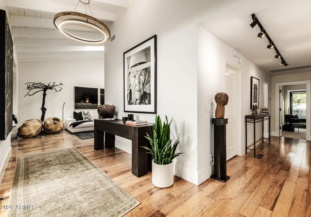 6701 N SCOTTSDALE Road 5, Scottsdale, AZ 85250