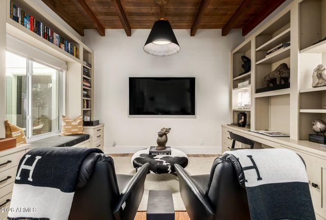 6701 N SCOTTSDALE Road 5, Scottsdale, AZ 85250