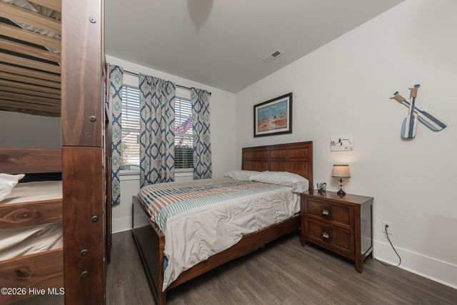 209 Edgewater Way, Holly Ridge, NC 28445