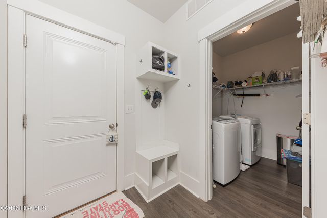 209 Edgewater Way, Holly Ridge, NC 28445