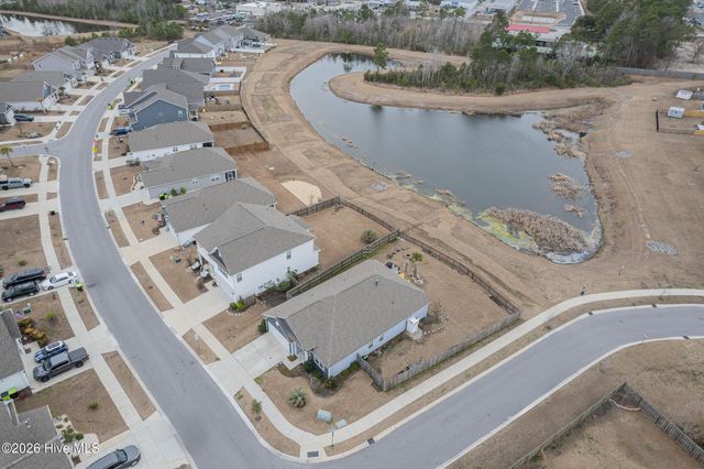 209 Edgewater Way, Holly Ridge, NC 28445