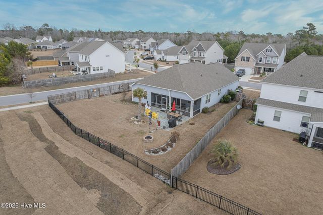 209 Edgewater Way, Holly Ridge, NC 28445