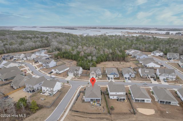 209 Edgewater Way, Holly Ridge, NC 28445