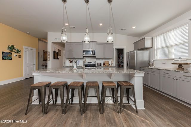 209 Edgewater Way, Holly Ridge, NC 28445