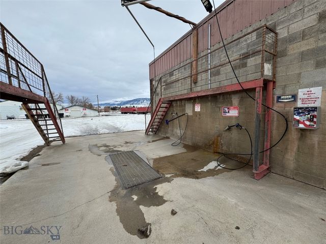 513 E Legion Avenue, Whitehall, MT 59759