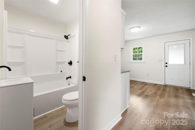 314 S Holland Street, Dallas, NC 28034