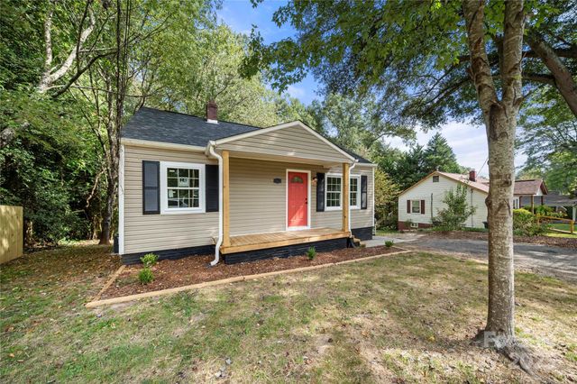 314 S Holland Street, Dallas, NC 28034