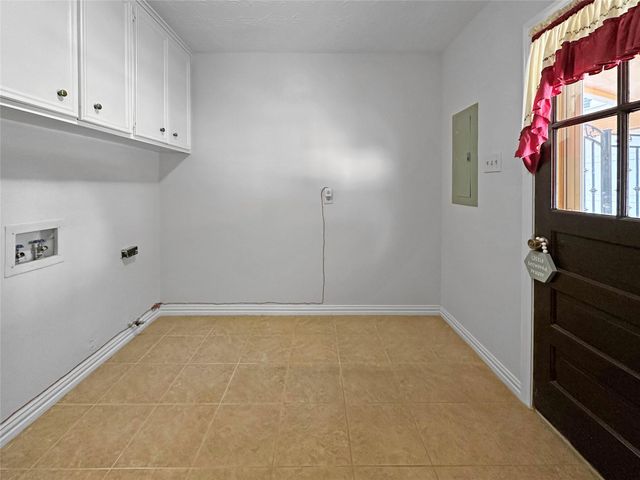 6302 Moccasin Bend Drive, Spring, TX 77379