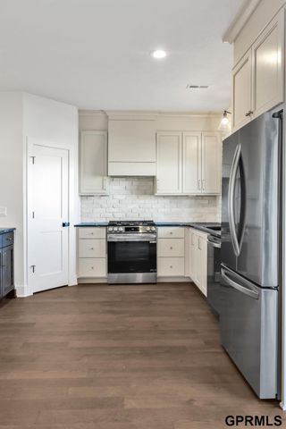 18108 Cooper Street, Gretna, NE 68028