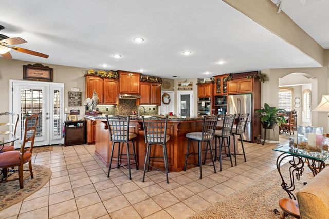 15303 Orange Blossom Rd, Oakdale, CA 95361