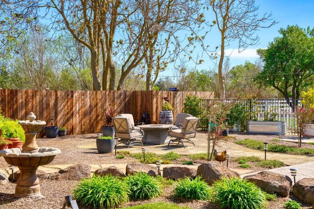 15303 Orange Blossom Rd, Oakdale, CA 95361