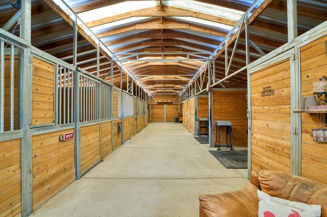 15303 Orange Blossom Rd, Oakdale, CA 95361