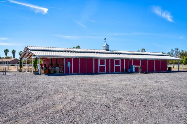 15303 Orange Blossom Rd, Oakdale, CA 95361