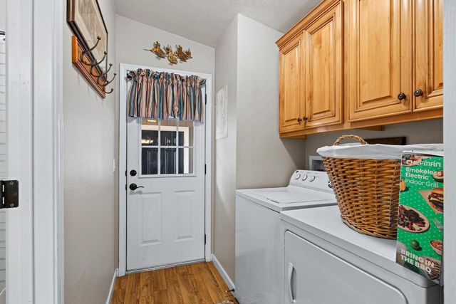 15303 Orange Blossom Rd, Oakdale, CA 95361