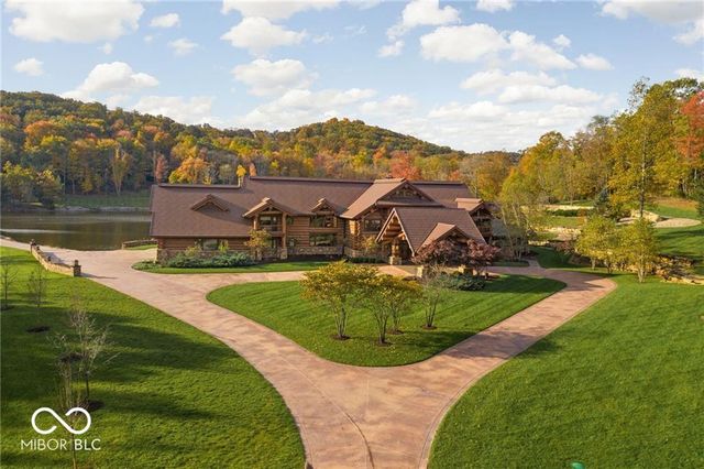 10285 W Youth Camp Road, Columbus, IN 47201