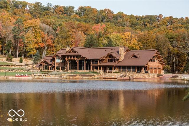 10285 W Youth Camp Road, Columbus, IN 47201