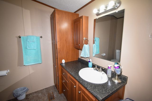 1603 S Oak Street, Brady, TX 76825