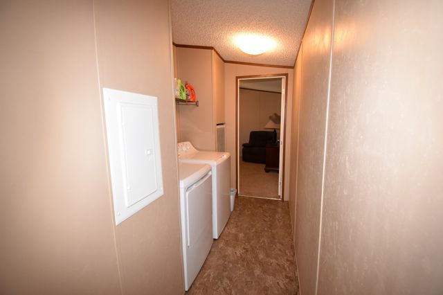 1603 S Oak Street, Brady, TX 76825