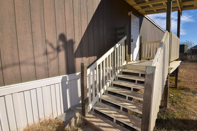 1603 S Oak Street, Brady, TX 76825