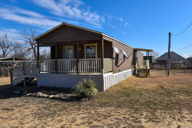 1603 S Oak Street, Brady, TX 76825