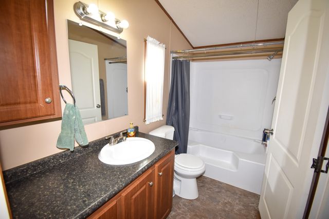 1603 S Oak Street, Brady, TX 76825