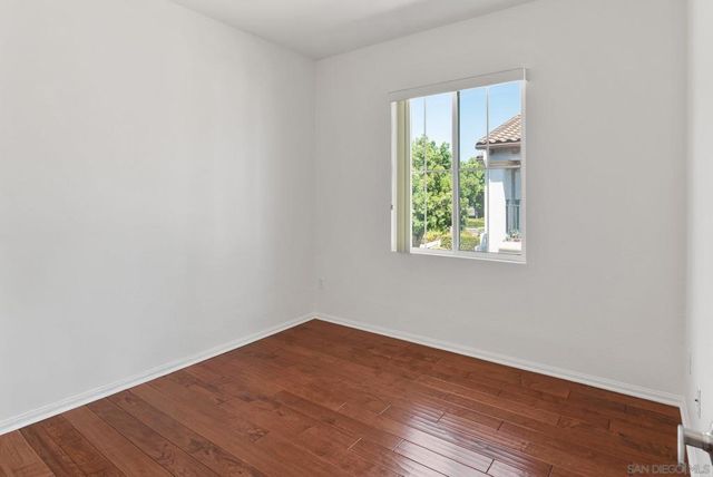 11063 Catarina 316, San Diego, CA 92128