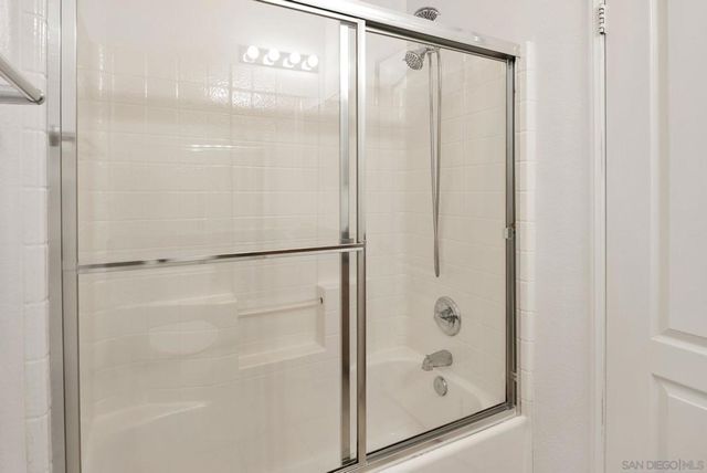 11063 Catarina 316, San Diego, CA 92128