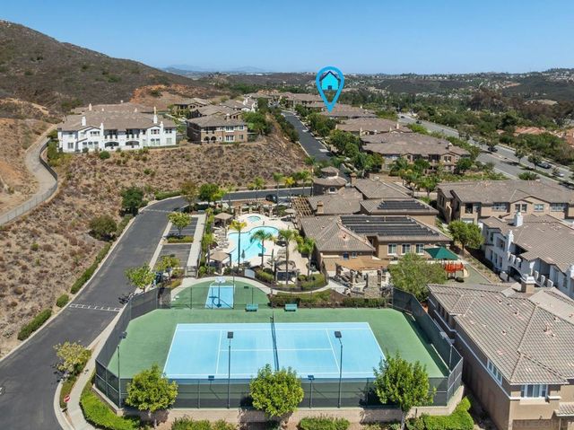 11063 Catarina 316, San Diego, CA 92128