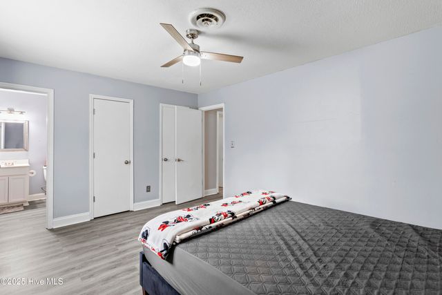100 Mill Pond Road, Jacksonville, NC 28546