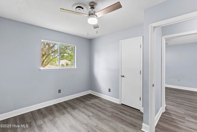 100 Mill Pond Road, Jacksonville, NC 28546
