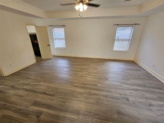 3709 Pinehurst Drive, Pearland, TX 77581