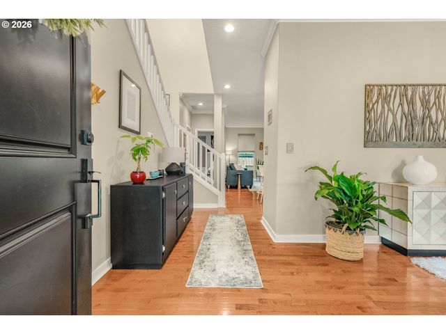 17483 Se RESERVE Loop, Milwaukie, OR 97267