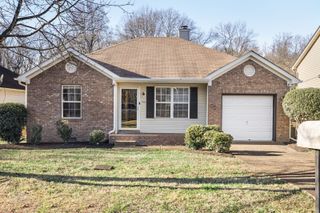 709 Woodcraft Dr, Nashville, TN 37214